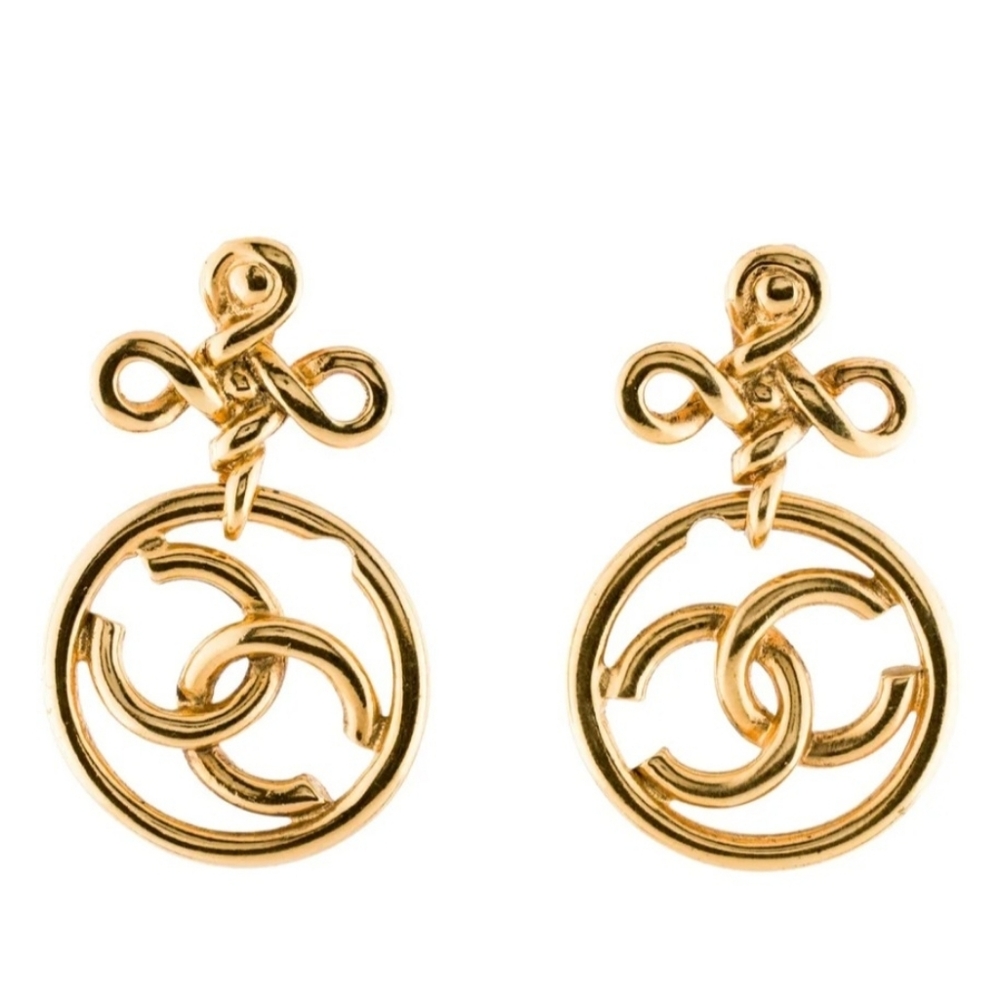 Chanel Vintage Twisted Knot CC Round Drop Dangle Clip-On Earrings
